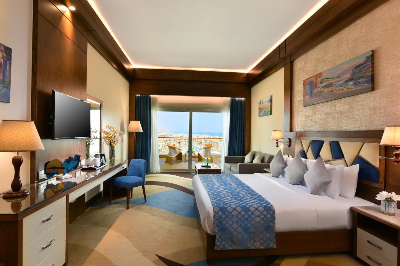 Tolip Resort El Galala Majestic Ain Sukhna Bagian luar foto